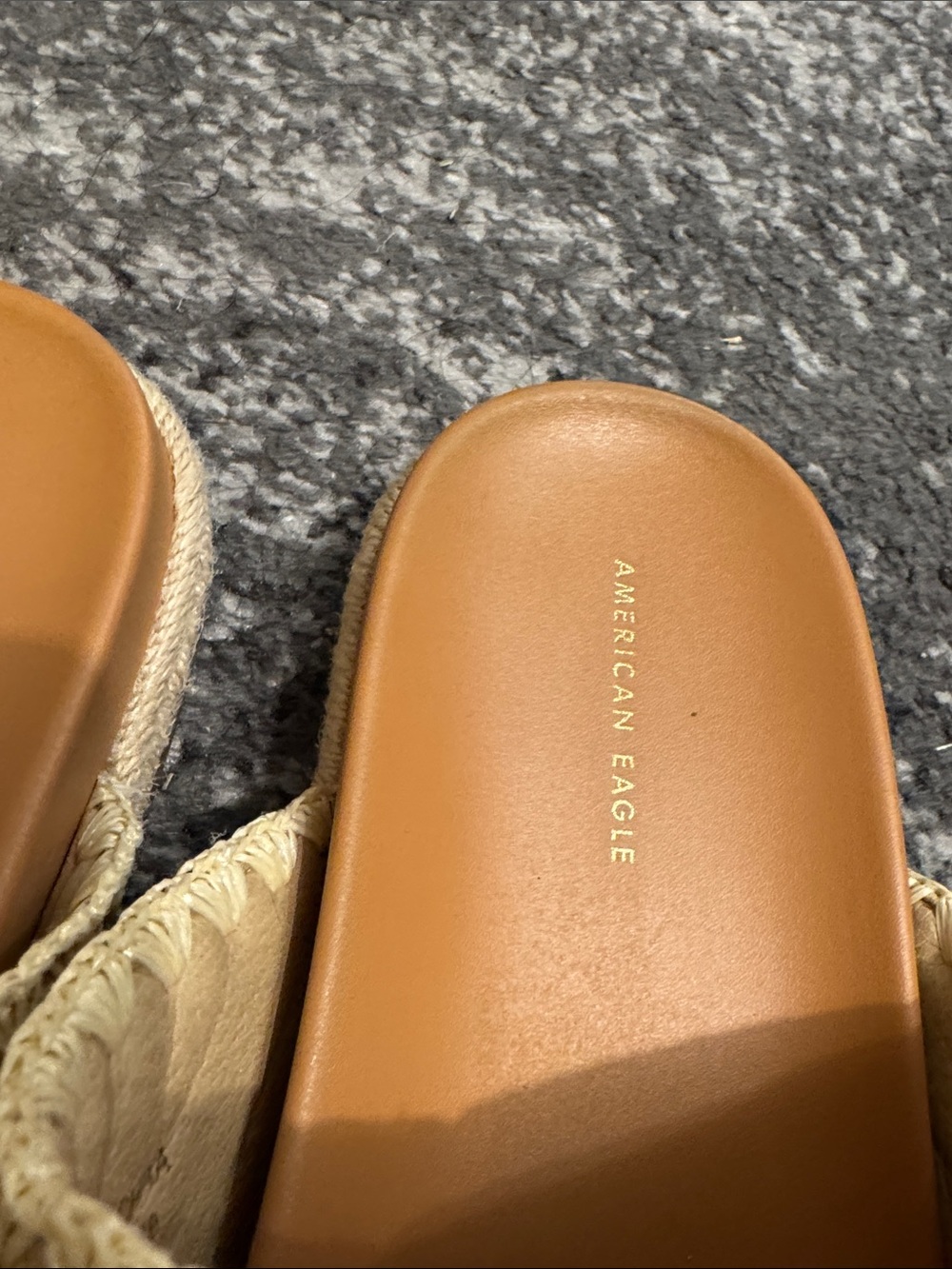 American eagle sandals - Picture 2 of 4